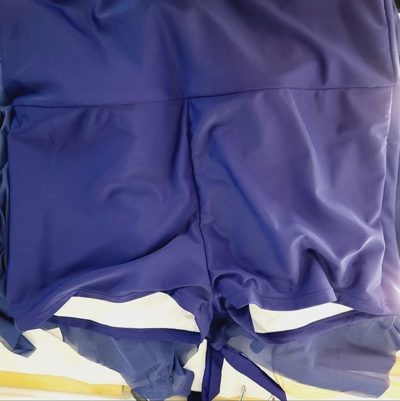 Halter swim dress - Picture 6 of 8